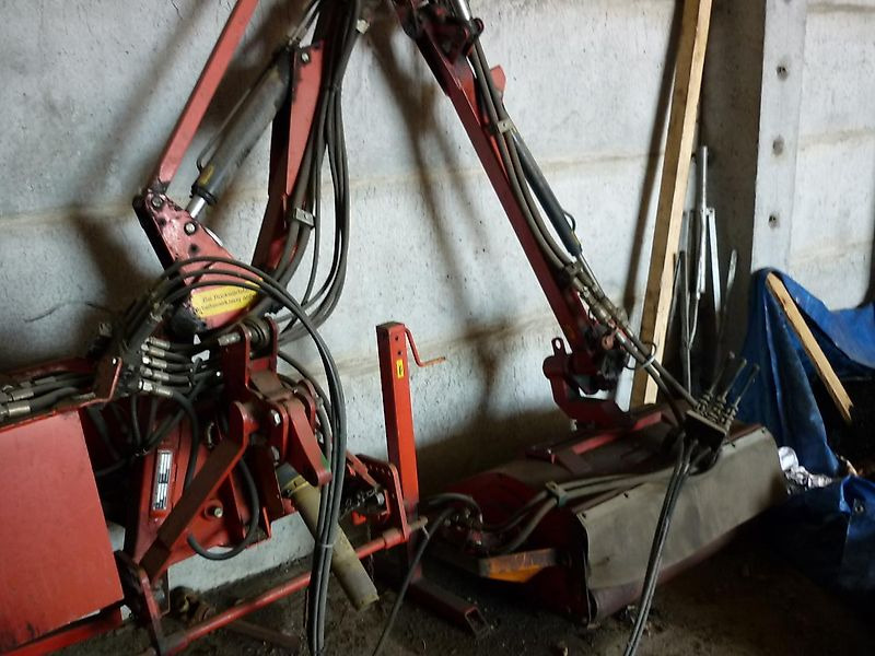 Dücker FBM300 + Schlegelmähkopf - Kranska kosilica: slika Dücker FBM300 + Schlegelmähkopf - Kranska kosilica Dücker FBM300 + Schlegelmähkopf - Kranska kosilica: slika Dücker FBM300 + Schlegelmähkopf - Kranska kosilica