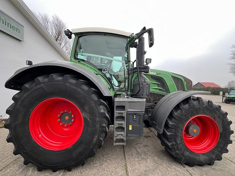 Fendt 824 Vario Profi Plus - Traktor: slika Fendt 824 Vario Profi Plus - Traktor Fendt 824 Vario Profi Plus - Traktor: slika Fendt 824 Vario Profi Plus - Traktor