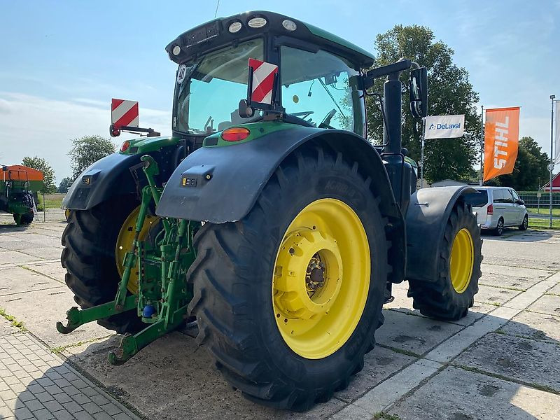 John Deere 6215R AutoPowr 50km/h - Traktor: slika John Deere 6215R AutoPowr 50km/h - Traktor John Deere 6215R AutoPowr 50km/h - Traktor: slika John Deere 6215R AutoPowr 50km/h - Traktor