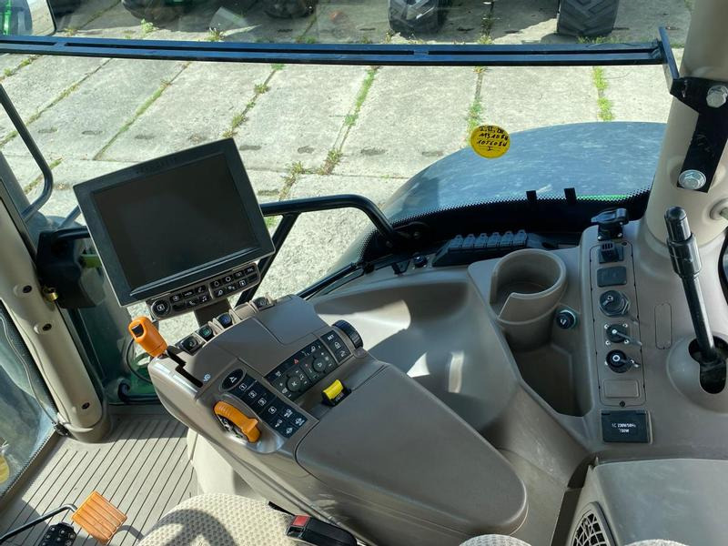 Zakup  John Deere 6215R AutoPowr John Deere 6215R AutoPowr: slika Zakup  John Deere 6215R AutoPowr John Deere 6215R AutoPowr