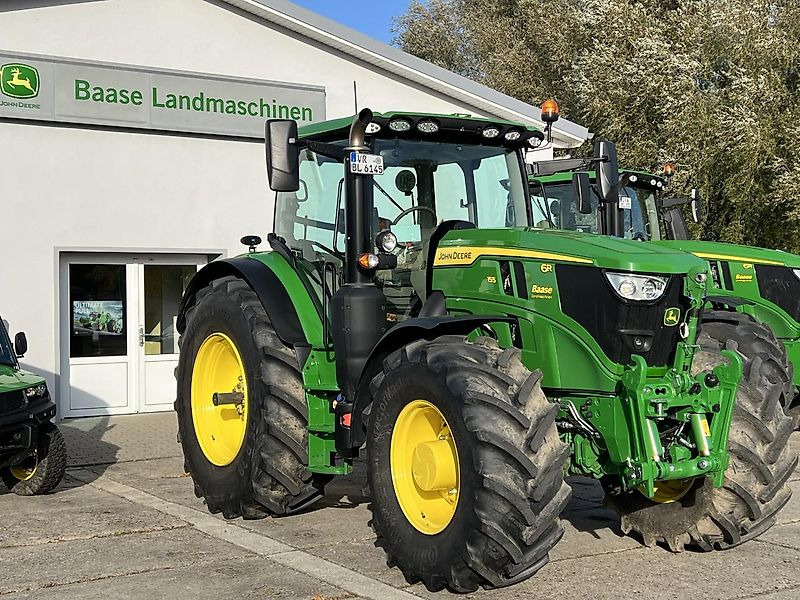John Deere 6R155 IVT 50 km/h AutoPowr - Traktor: slika John Deere 6R155 IVT 50 km/h AutoPowr - Traktor John Deere 6R155 IVT 50 km/h AutoPowr - Traktor: slika John Deere 6R155 IVT 50 km/h AutoPowr - Traktor