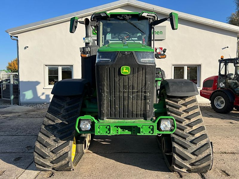 John Deere 8RX410 e23 Signature-Edition - Traktor: slika John Deere 8RX410 e23 Signature-Edition - Traktor John Deere 8RX410 e23 Signature-Edition - Traktor: slika John Deere 8RX410 e23 Signature-Edition - Traktor