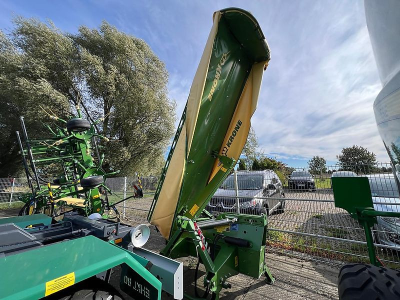 Krone EasyCut R360 - Kosilica: slika  Krone EasyCut R360 - Kosilica Krone EasyCut R360 - Kosilica: slika  Krone EasyCut R360 - Kosilica