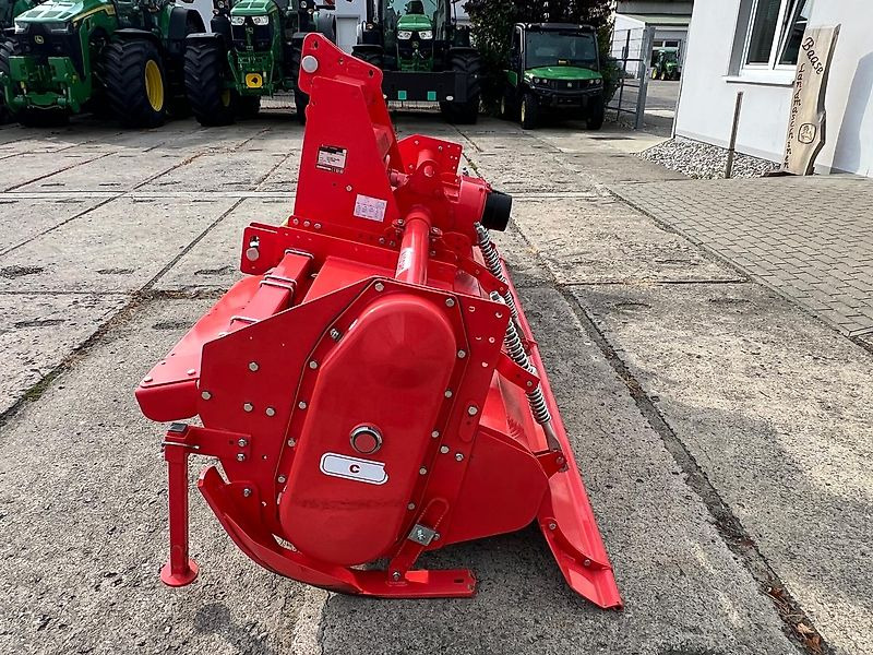 Maschio C280 Bodenfräse - Traktorska freza: slika Maschio C280 Bodenfräse - Traktorska freza Maschio C280 Bodenfräse - Traktorska freza: slika Maschio C280 Bodenfräse - Traktorska freza