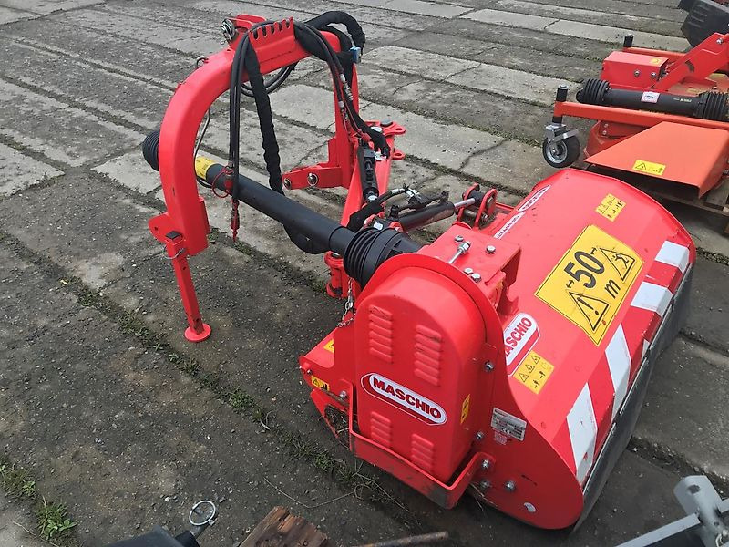 Maschio Giraffetta 120 Giraffa M - Bočni malčer: slika Maschio Giraffetta 120 Giraffa M - Bočni malčer Maschio Giraffetta 120 Giraffa M - Bočni malčer: slika Maschio Giraffetta 120 Giraffa M - Bočni malčer