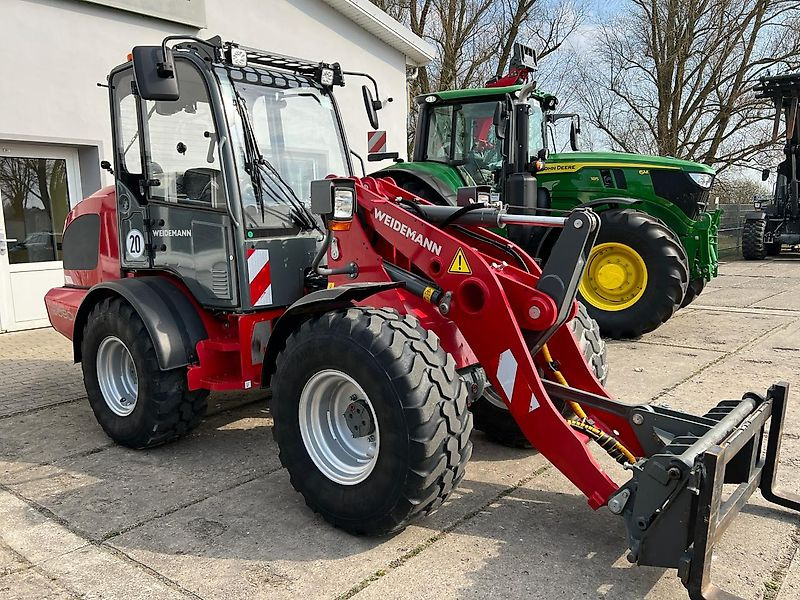 Weidemann 3080 LP - Utovarivač na kotačima: slika Weidemann 3080 LP - Utovarivač na kotačima Weidemann 3080 LP - Utovarivač na kotačima: slika Weidemann 3080 LP - Utovarivač na kotačima