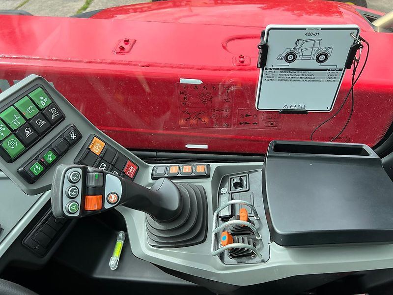 Teleskopski rukovatelj Weidemann T7042 Klima 40km Zentralschmierung: slika Teleskopski rukovatelj Weidemann T7042 Klima 40km Zentralschmierung