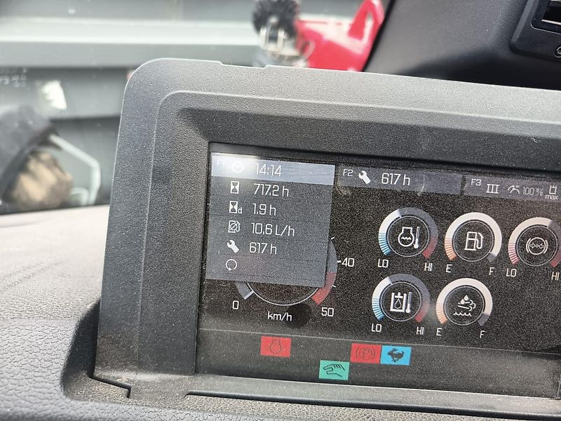Teleskopski rukovatelj Weidemann T7042 Klima 40km Zentralschmierung: slika Teleskopski rukovatelj Weidemann T7042 Klima 40km Zentralschmierung