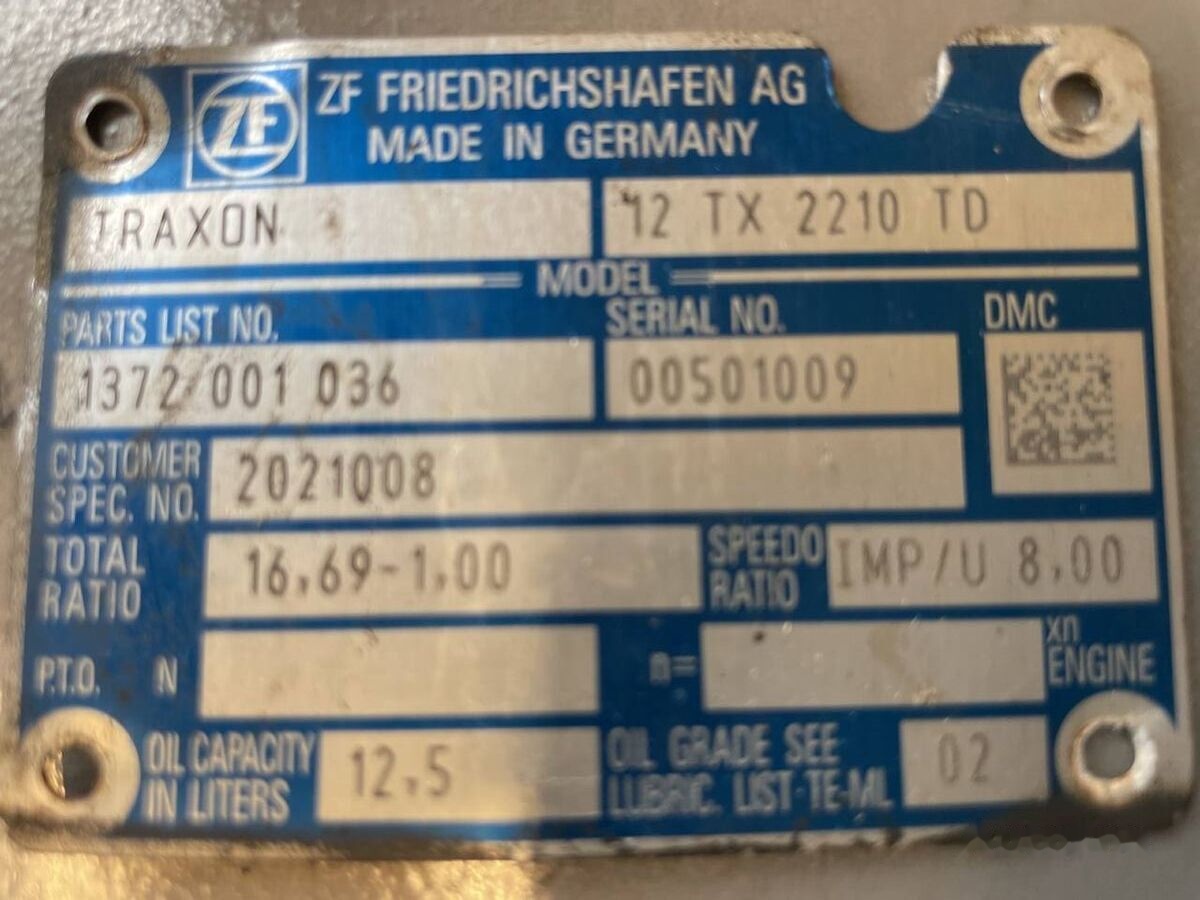 ZF Traxon 12 TX 2210 TD (1372 001 036) - Mjenjač za Kamion: slika ZF Traxon 12 TX 2210 TD (1372 001 036) - Mjenjač za Kamion ZF Traxon 12 TX 2210 TD (1372 001 036) - Mjenjač za Kamion: slika ZF Traxon 12 TX 2210 TD (1372 001 036) - Mjenjač za Kamion