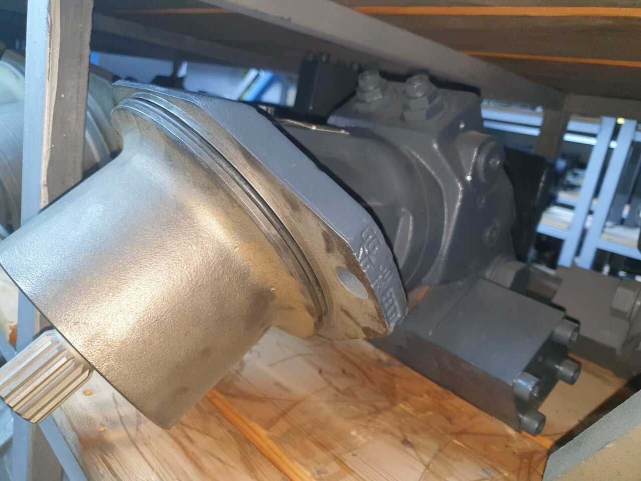 REXROTH R902018486 A2FE107 / 61W - VZL181 - K - Hidraulični motor za Građevinski strojevi: slika REXROTH R902018486 A2FE107 / 61W - VZL181 - K - Hidraulični motor za Građevinski strojevi REXROTH R902018486 A2FE107 / 61W - VZL181 - K - Hidraulični motor za Građevinski strojevi: slika REXROTH R902018486 A2FE107 / 61W - VZL181 - K - Hidraulični motor za Građevinski strojevi