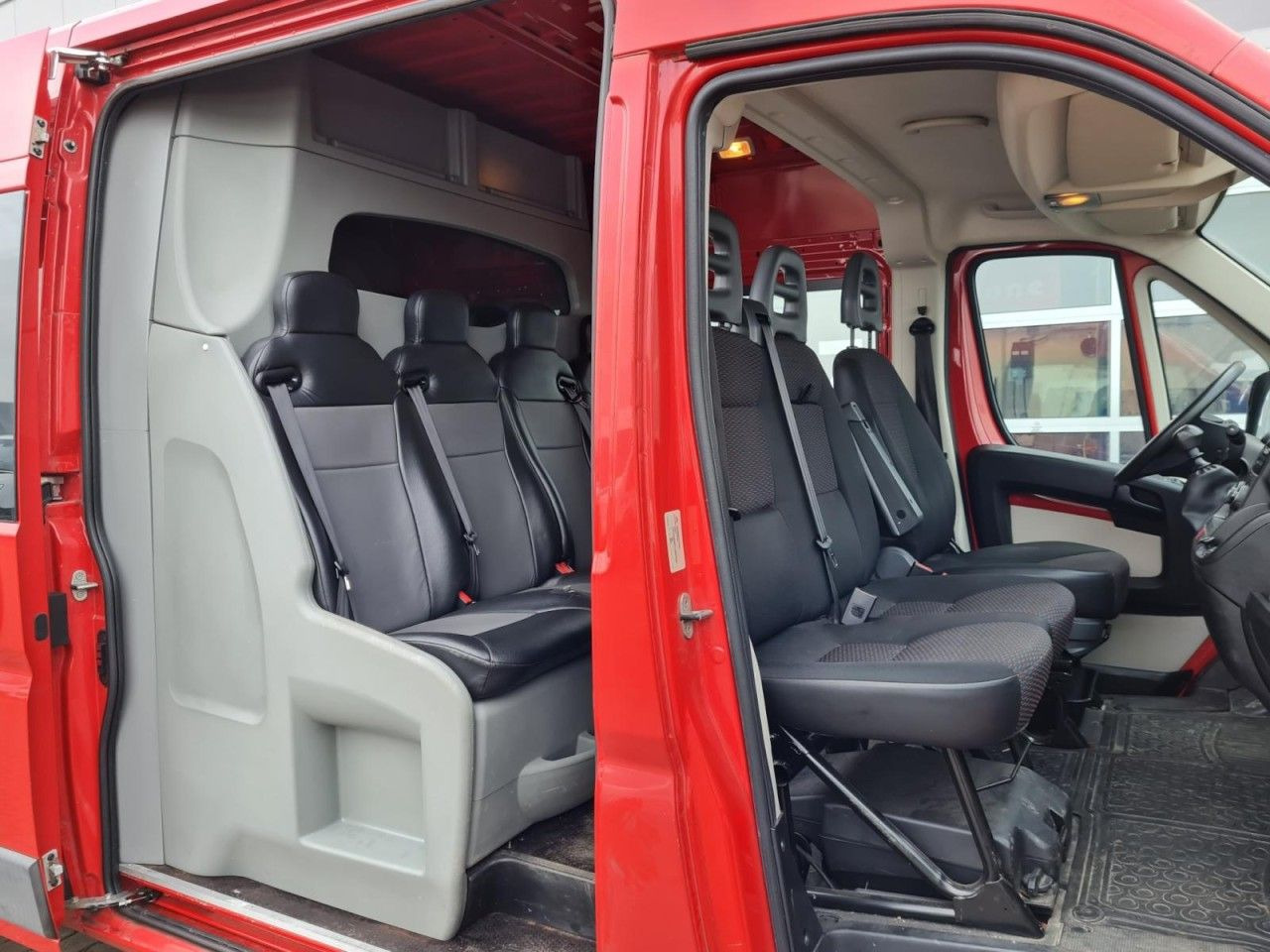Citroën Jumper 35 Kasten L3H2 Doka 7-Sitze AHK KLIMA KAM - Furgon, Dostavno vozilo s dvostrukom kabinom: slika Citroën Jumper 35 Kasten L3H2 Doka 7-Sitze AHK KLIMA KAM - Furgon, Dostavno vozilo s dvostrukom kabinom Citroën Jumper 35 Kasten L3H2 Doka 7-Sitze AHK KLIMA KAM - Furgon, Dostavno vozilo s dvostrukom kabinom: slika Citroën Jumper 35 Kasten L3H2 Doka 7-Sitze AHK KLIMA KAM - Furgon, Dostavno vozilo s dvostrukom kabinom
