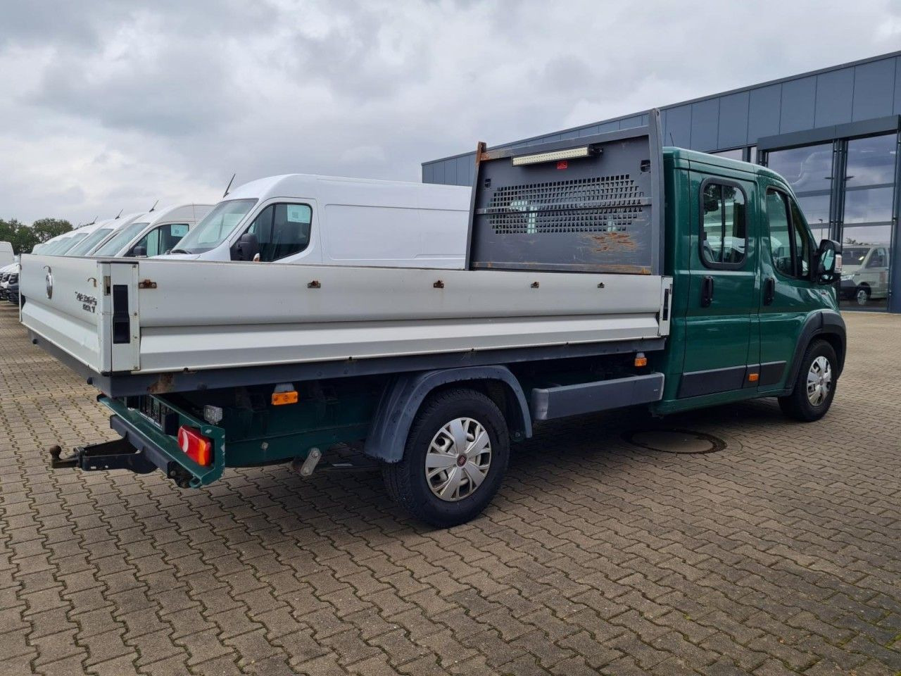 Fiat Ducato 35 Doka L5 Maxi 180 AHK KOMFORT STANDHEIZ - Dostavno vozilo s ravnom platformom, Dostavno vozilo s dvostrukom kabinom: slika Fiat Ducato 35 Doka L5 Maxi 180 AHK KOMFORT STANDHEIZ - Dostavno vozilo s ravnom platformom, Dostavno vozilo s dvostrukom kabinom Fiat Ducato 35 Doka L5 Maxi 180 AHK KOMFORT STANDHEIZ - Dostavno vozilo s ravnom platformom, Dostavno vozilo s dvostrukom kabinom: slika Fiat Ducato 35 Doka L5 Maxi 180 AHK KOMFORT STANDHEIZ - Dostavno vozilo s ravnom platformom, Dostavno vozilo s dvostrukom kabinom