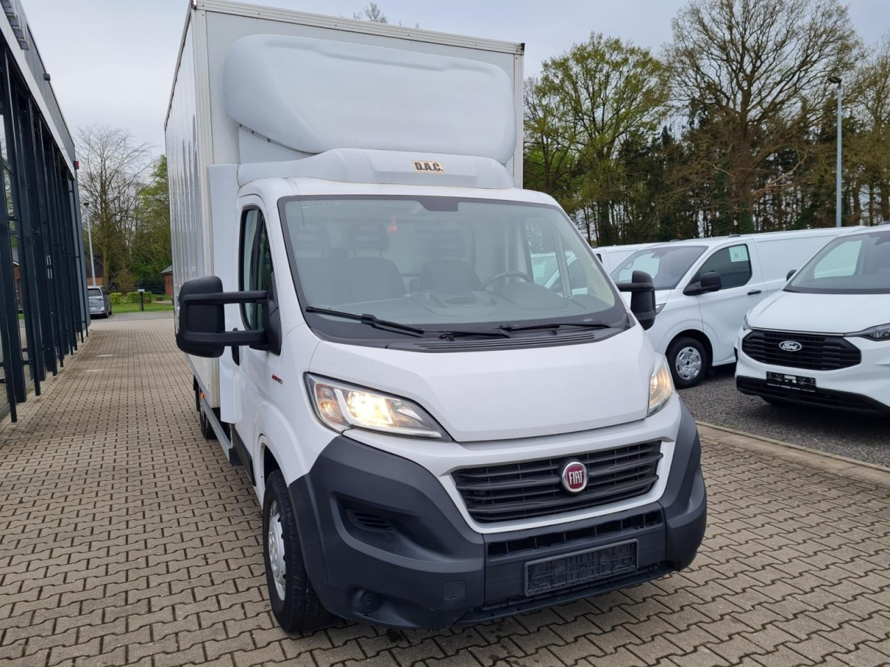 Fiat Ducato 35 Koffer 150 maxi Multijet Klima - Dostavno vozilo sa zatvorenim sandukom: slika  Fiat Ducato 35 Koffer 150 maxi Multijet Klima - Dostavno vozilo sa zatvorenim sandukom Fiat Ducato 35 Koffer 150 maxi Multijet Klima - Dostavno vozilo sa zatvorenim sandukom: slika  Fiat Ducato 35 Koffer 150 maxi Multijet Klima - Dostavno vozilo sa zatvorenim sandukom