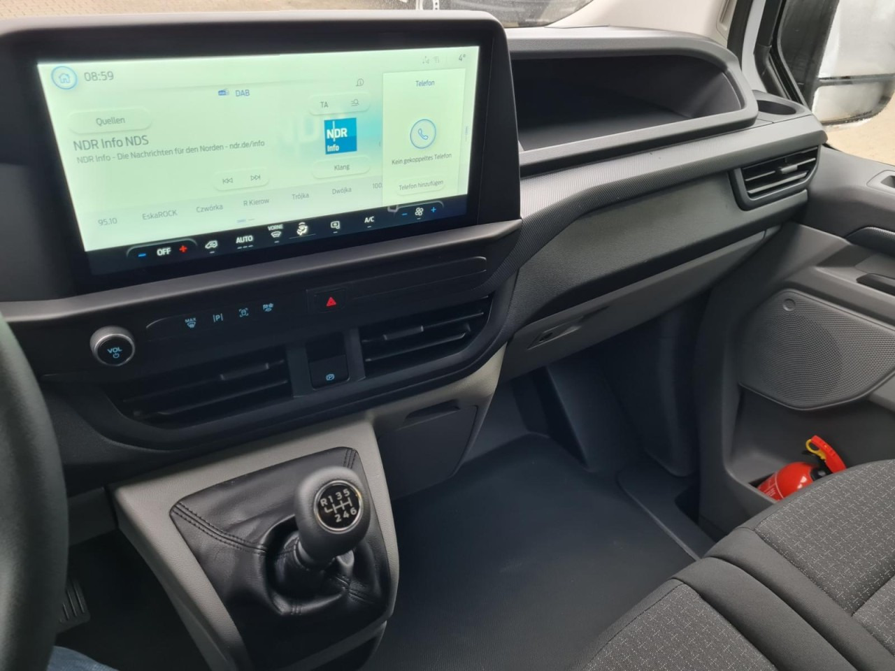 Mali kombi Ford Custom Kasten L1 Trend KLIMA KAMERA VERKLEIDUNG: slika Mali kombi Ford Custom Kasten L1 Trend KLIMA KAMERA VERKLEIDUNG Mali kombi Ford Custom Kasten L1 Trend KLIMA KAMERA VERKLEIDUNG: slika Mali kombi Ford Custom Kasten L1 Trend KLIMA KAMERA VERKLEIDUNG