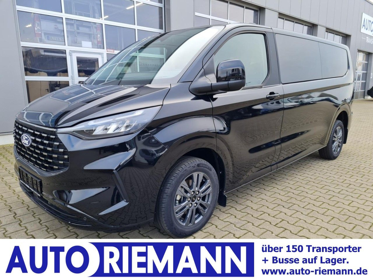 Ford Tourneo Custom 320 L2 Titanium 9 Sitze STANDHZ - Putnički kombi: slika Ford Tourneo Custom 320 L2 Titanium 9 Sitze STANDHZ - Putnički kombi Ford Tourneo Custom 320 L2 Titanium 9 Sitze STANDHZ - Putnički kombi: slika Ford Tourneo Custom 320 L2 Titanium 9 Sitze STANDHZ - Putnički kombi