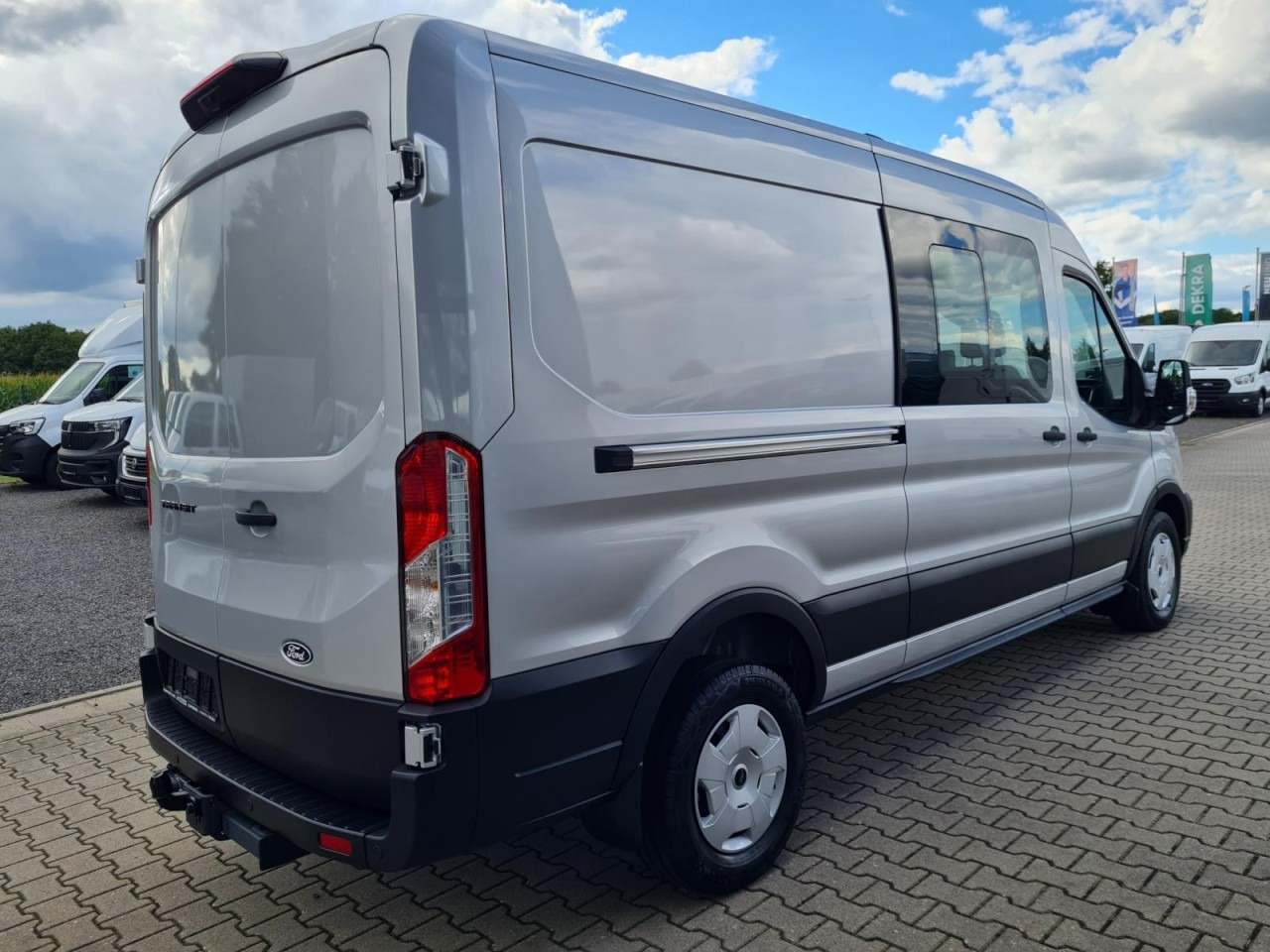 Ford Transit 3,5t Kasten Doka TDCi L3 Trend AHK PDC KAMERA - Furgon, Dostavno vozilo s dvostrukom kabinom: slika Ford Transit 3,5t Kasten Doka TDCi L3 Trend AHK PDC KAMERA - Furgon, Dostavno vozilo s dvostrukom kabinom Ford Transit 3,5t Kasten Doka TDCi L3 Trend AHK PDC KAMERA - Furgon, Dostavno vozilo s dvostrukom kabinom: slika Ford Transit 3,5t Kasten Doka TDCi L3 Trend AHK PDC KAMERA - Furgon, Dostavno vozilo s dvostrukom kabinom