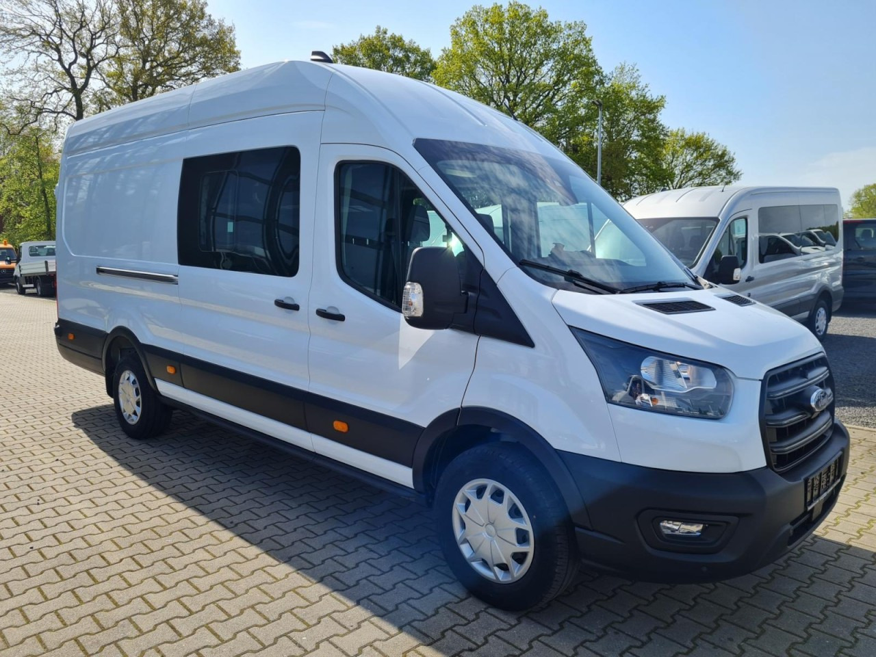 Ford Transit 350 Kasten L4H3 Doka Trend Mixto RWD - Furgon, Dostavno vozilo s dvostrukom kabinom: slika Ford Transit 350 Kasten L4H3 Doka Trend Mixto RWD - Furgon, Dostavno vozilo s dvostrukom kabinom Ford Transit 350 Kasten L4H3 Doka Trend Mixto RWD - Furgon, Dostavno vozilo s dvostrukom kabinom: slika Ford Transit 350 Kasten L4H3 Doka Trend Mixto RWD - Furgon, Dostavno vozilo s dvostrukom kabinom