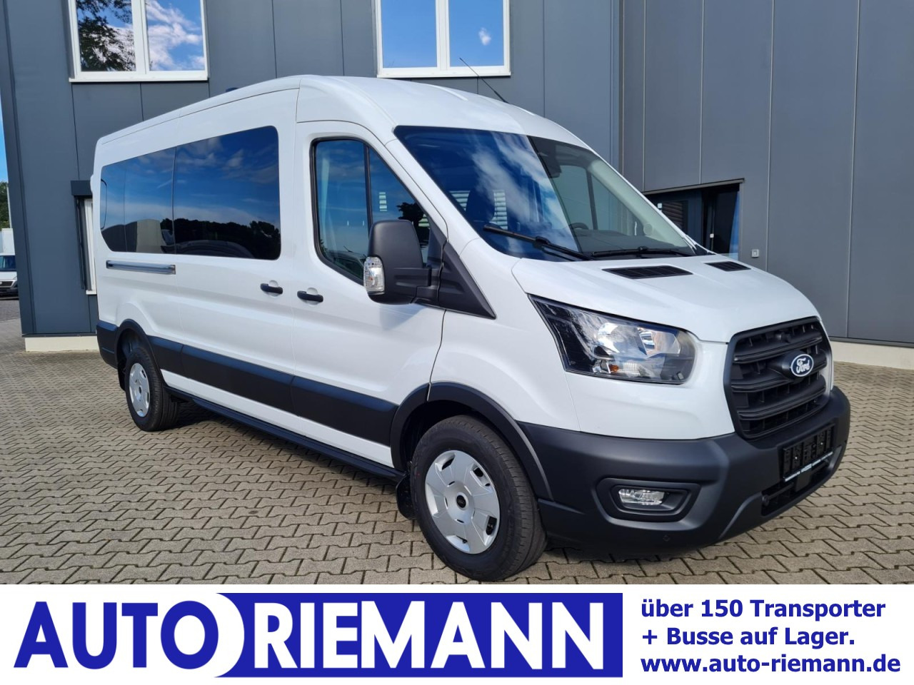 Ford Transit 350 Kombi TDCi L3 H2 Trend 9 Sitzer AHK - Minibus, Putnički kombi: slika  Ford Transit 350 Kombi TDCi L3 H2 Trend 9 Sitzer AHK - Minibus, Putnički kombi Ford Transit 350 Kombi TDCi L3 H2 Trend 9 Sitzer AHK - Minibus, Putnički kombi: slika  Ford Transit 350 Kombi TDCi L3 H2 Trend 9 Sitzer AHK - Minibus, Putnički kombi