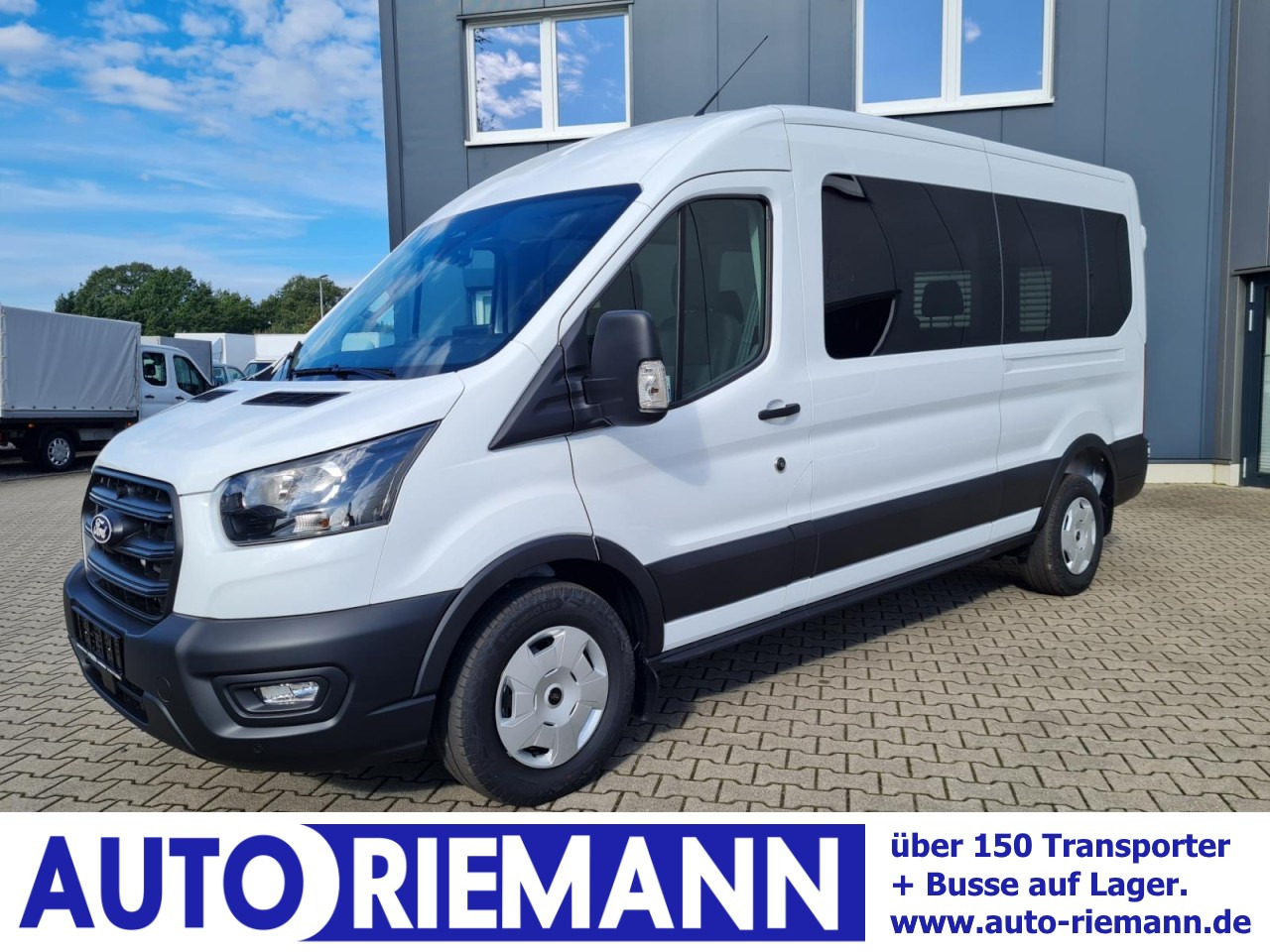 Ford Transit 350 Kombi TDCi L3 Trend 9 Sitzer AUTOMATIK - Dostavno vozilo s dvostrukom kabinom: slika Ford Transit 350 Kombi TDCi L3 Trend 9 Sitzer AUTOMATIK - Dostavno vozilo s dvostrukom kabinom Ford Transit 350 Kombi TDCi L3 Trend 9 Sitzer AUTOMATIK - Dostavno vozilo s dvostrukom kabinom: slika Ford Transit 350 Kombi TDCi L3 Trend 9 Sitzer AUTOMATIK - Dostavno vozilo s dvostrukom kabinom