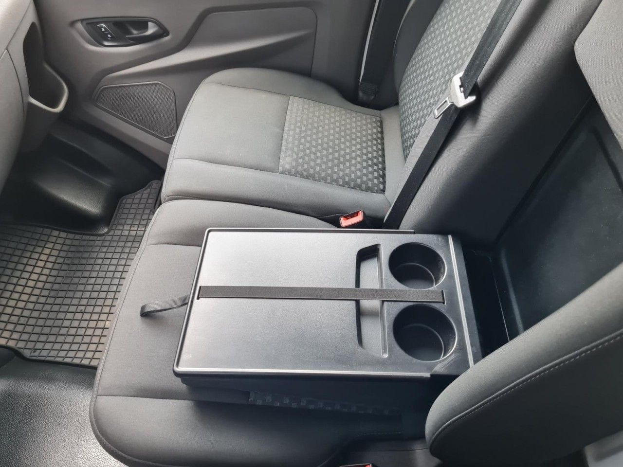 Dostavno vozilo sa zatvorenim sandukom Ford Transit 350 Möbel Koffer LBW Trend AG KLIMA TEMP: slika Dostavno vozilo sa zatvorenim sandukom Ford Transit 350 Möbel Koffer LBW Trend AG KLIMA TEMP