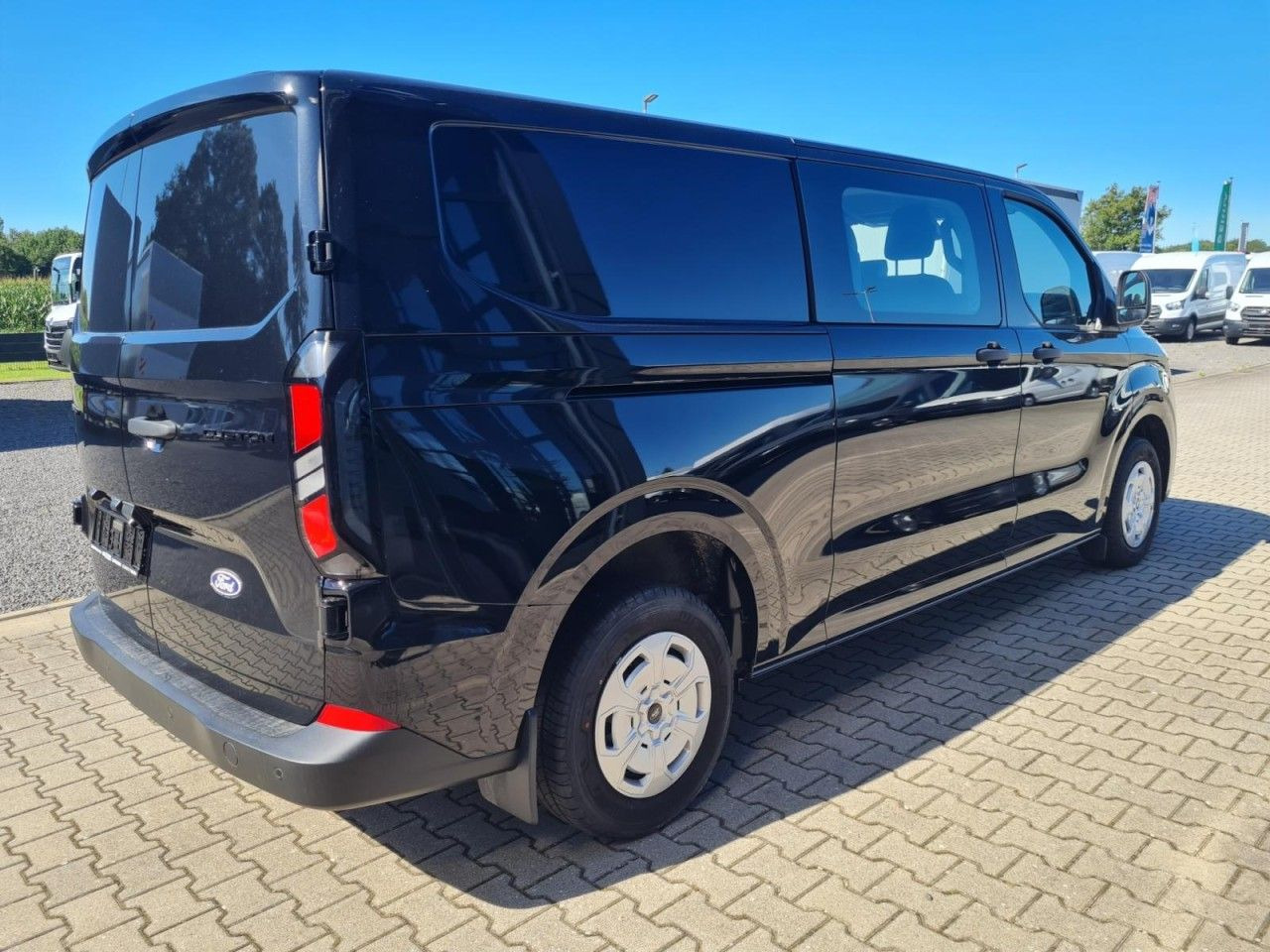 Ford Transit Custom Kasten 320 Doka L2 Trend AHK 6 Si - Mali kombi, Dostavno vozilo s dvostrukom kabinom: slika Ford Transit Custom Kasten 320 Doka L2 Trend AHK 6 Si - Mali kombi, Dostavno vozilo s dvostrukom kabinom Ford Transit Custom Kasten 320 Doka L2 Trend AHK 6 Si - Mali kombi, Dostavno vozilo s dvostrukom kabinom: slika Ford Transit Custom Kasten 320 Doka L2 Trend AHK 6 Si - Mali kombi, Dostavno vozilo s dvostrukom kabinom