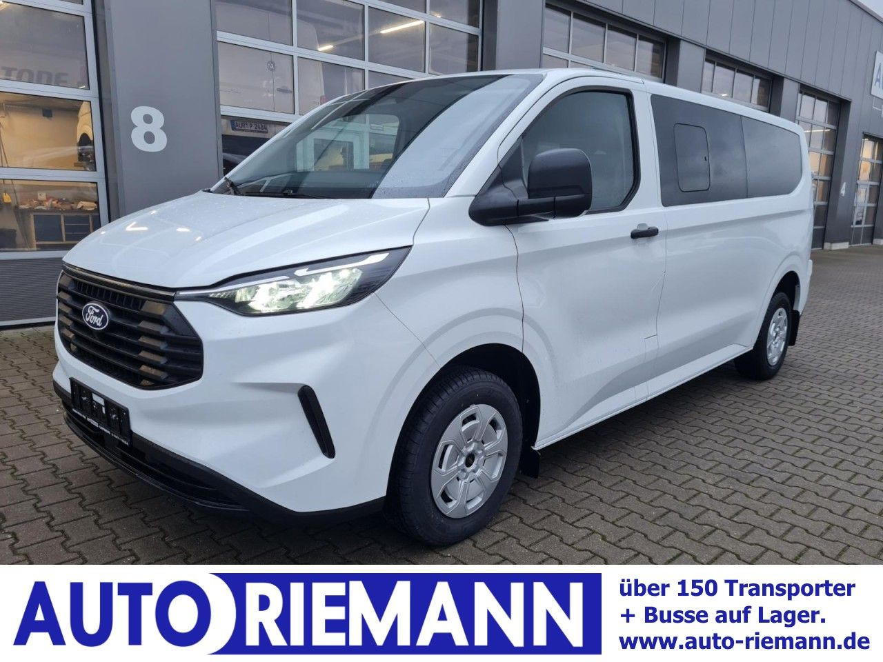 Ford Transit Custom Kombi 320 L2 Trend 9 Sitze KAMERA - Automobil: slika Ford Transit Custom Kombi 320 L2 Trend 9 Sitze KAMERA - Automobil Ford Transit Custom Kombi 320 L2 Trend 9 Sitze KAMERA - Automobil: slika Ford Transit Custom Kombi 320 L2 Trend 9 Sitze KAMERA - Automobil