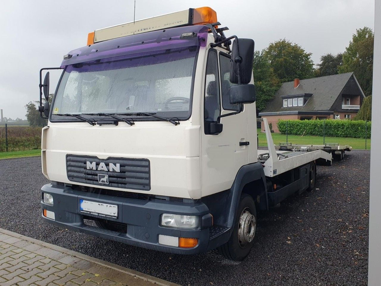 MAN LE 8.180 Autotransporter evtl. mit Anhänger - Autotransporter: slika MAN LE 8.180 Autotransporter evtl. mit Anhänger - Autotransporter MAN LE 8.180 Autotransporter evtl. mit Anhänger - Autotransporter: slika MAN LE 8.180 Autotransporter evtl. mit Anhänger - Autotransporter