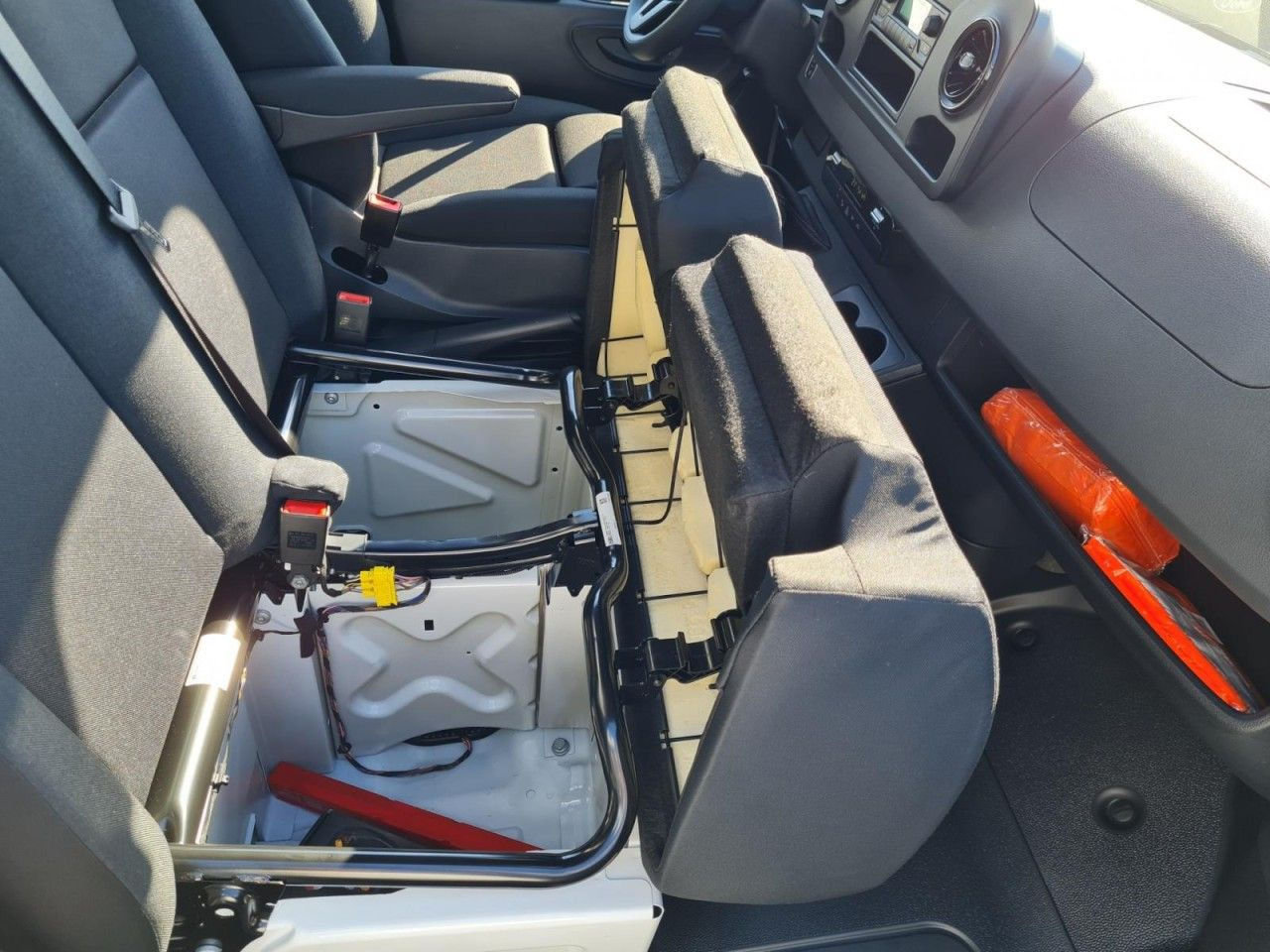 Dostavno vozilo s ravnom platformom Mercedes-Benz Sprinter 315 CDI Pritsche MR L3 KLIMA TEMPOMAT: slika Dostavno vozilo s ravnom platformom Mercedes-Benz Sprinter 315 CDI Pritsche MR L3 KLIMA TEMPOMAT