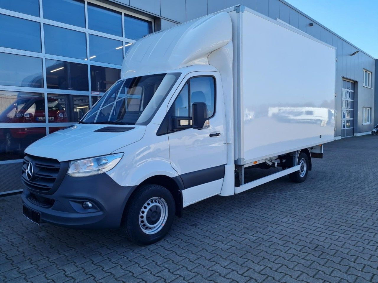 Mercedes-Benz Sprinter 315 CDi RWD Koffer LBW KLIMA TEMPOMAT - Dostavno vozilo sa zatvorenim sandukom: slika Mercedes-Benz Sprinter 315 CDi RWD Koffer LBW KLIMA TEMPOMAT - Dostavno vozilo sa zatvorenim sandukom Mercedes-Benz Sprinter 315 CDi RWD Koffer LBW KLIMA TEMPOMAT - Dostavno vozilo sa zatvorenim sandukom: slika Mercedes-Benz Sprinter 315 CDi RWD Koffer LBW KLIMA TEMPOMAT - Dostavno vozilo sa zatvorenim sandukom