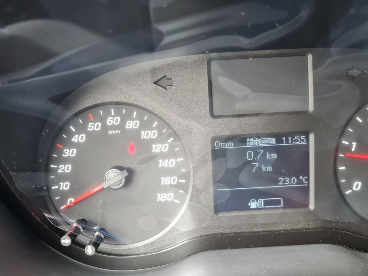 Dostavno vozilo s ravnom platformom, Dostavno vozilo s dvostrukom kabinom Mercedes-Benz Sprinter 315 DOKA CDI Lang L3 RWD AHK 3,5t: slika Dostavno vozilo s ravnom platformom, Dostavno vozilo s dvostrukom kabinom Mercedes-Benz Sprinter 315 DOKA CDI Lang L3 RWD AHK 3,5t