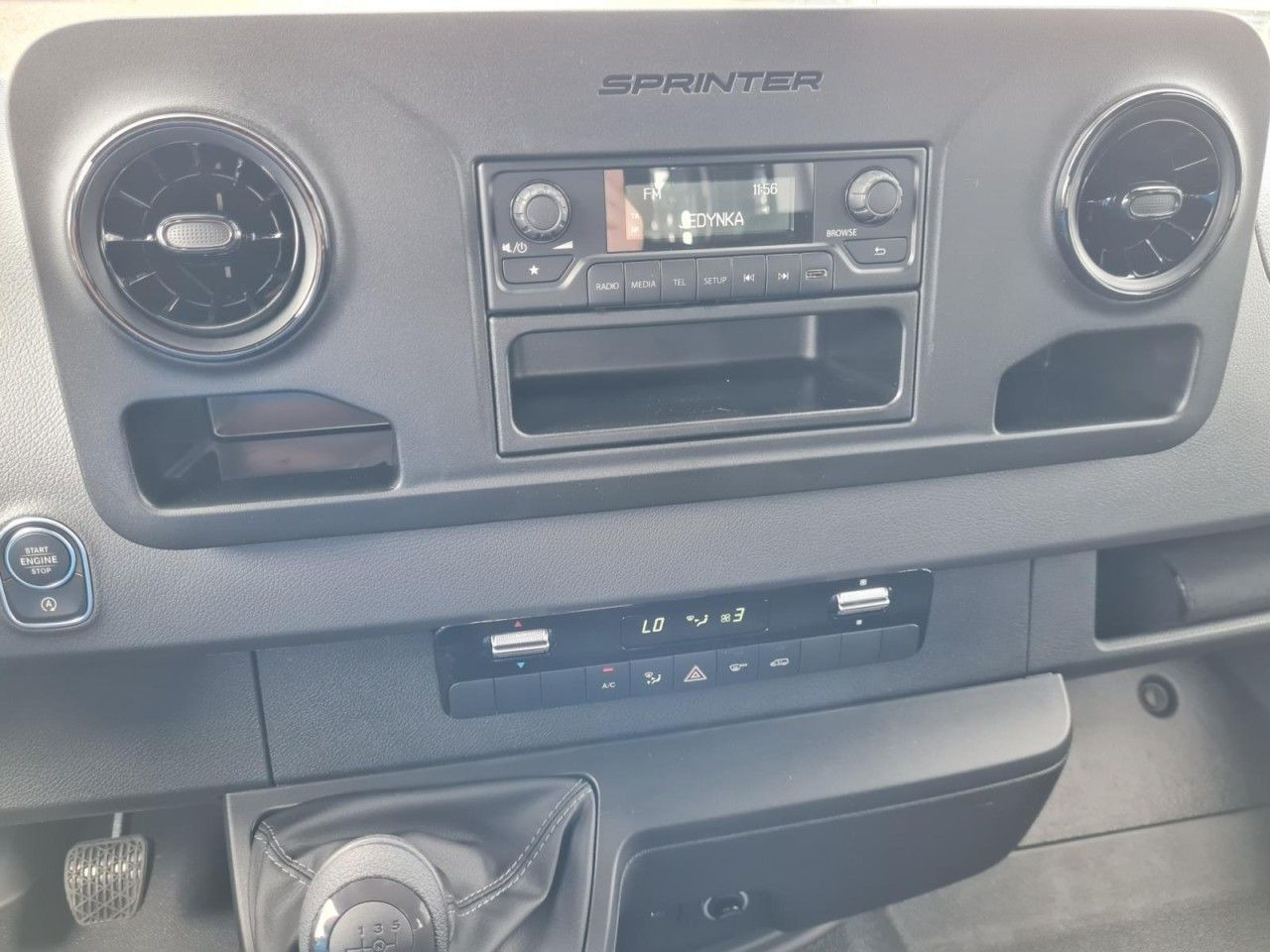 Dostavno vozilo s ravnom platformom, Dostavno vozilo s dvostrukom kabinom Mercedes-Benz Sprinter 315 DOKA CDI Lang L3 RWD AHK 3,5t: slika Dostavno vozilo s ravnom platformom, Dostavno vozilo s dvostrukom kabinom Mercedes-Benz Sprinter 315 DOKA CDI Lang L3 RWD AHK 3,5t