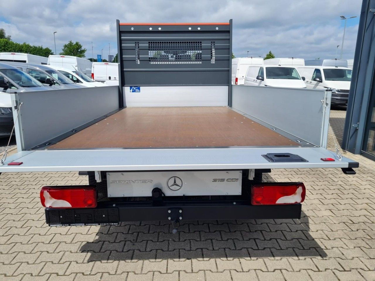 Mercedes-Benz Sprinter 315 DOKA CDI Lang L3 RWD AHK 3,5t - Dostavno vozilo s ravnom platformom, Dostavno vozilo s dvostrukom kabinom: slika Mercedes-Benz Sprinter 315 DOKA CDI Lang L3 RWD AHK 3,5t - Dostavno vozilo s ravnom platformom, Dostavno vozilo s dvostrukom kabinom Mercedes-Benz Sprinter 315 DOKA CDI Lang L3 RWD AHK 3,5t - Dostavno vozilo s ravnom platformom, Dostavno vozilo s dvostrukom kabinom: slika Mercedes-Benz Sprinter 315 DOKA CDI Lang L3 RWD AHK 3,5t - Dostavno vozilo s ravnom platformom, Dostavno vozilo s dvostrukom kabinom
