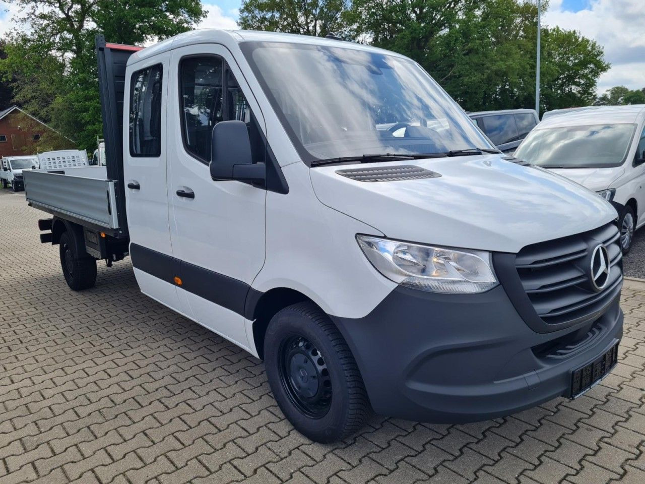 Mercedes-Benz Sprinter 315 DOKA CDI Lang L3 RWD AHK 3,5t - Dostavno vozilo s ravnom platformom, Dostavno vozilo s dvostrukom kabinom: slika Mercedes-Benz Sprinter 315 DOKA CDI Lang L3 RWD AHK 3,5t - Dostavno vozilo s ravnom platformom, Dostavno vozilo s dvostrukom kabinom Mercedes-Benz Sprinter 315 DOKA CDI Lang L3 RWD AHK 3,5t - Dostavno vozilo s ravnom platformom, Dostavno vozilo s dvostrukom kabinom: slika Mercedes-Benz Sprinter 315 DOKA CDI Lang L3 RWD AHK 3,5t - Dostavno vozilo s ravnom platformom, Dostavno vozilo s dvostrukom kabinom