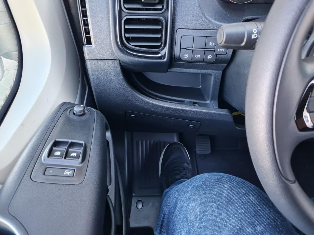 Zakup  Opel Movano 35 Cargo Kasten L3H2 KLIMA KOMFORT PDC TE Opel Movano 35 Cargo Kasten L3H2 KLIMA KOMFORT PDC TE: slika Zakup  Opel Movano 35 Cargo Kasten L3H2 KLIMA KOMFORT PDC TE Opel Movano 35 Cargo Kasten L3H2 KLIMA KOMFORT PDC TE