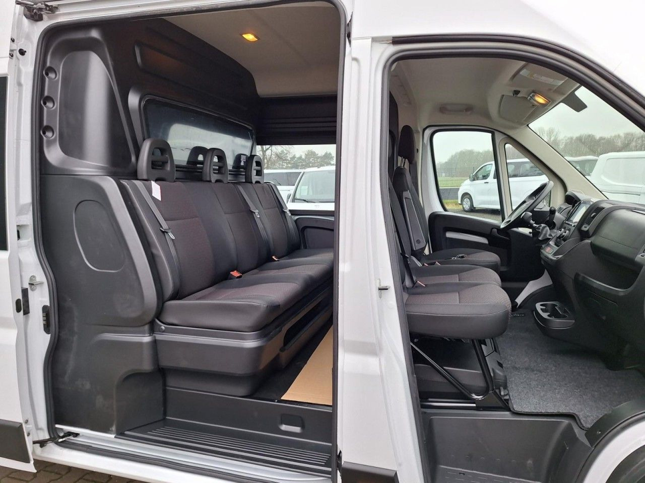 Opel Movano 35 Kasten L4 Doka 6-Sitze verstärkt PDC T - Furgon, Dostavno vozilo s dvostrukom kabinom: slika Opel Movano 35 Kasten L4 Doka 6-Sitze verstärkt PDC T - Furgon, Dostavno vozilo s dvostrukom kabinom Opel Movano 35 Kasten L4 Doka 6-Sitze verstärkt PDC T - Furgon, Dostavno vozilo s dvostrukom kabinom: slika Opel Movano 35 Kasten L4 Doka 6-Sitze verstärkt PDC T - Furgon, Dostavno vozilo s dvostrukom kabinom