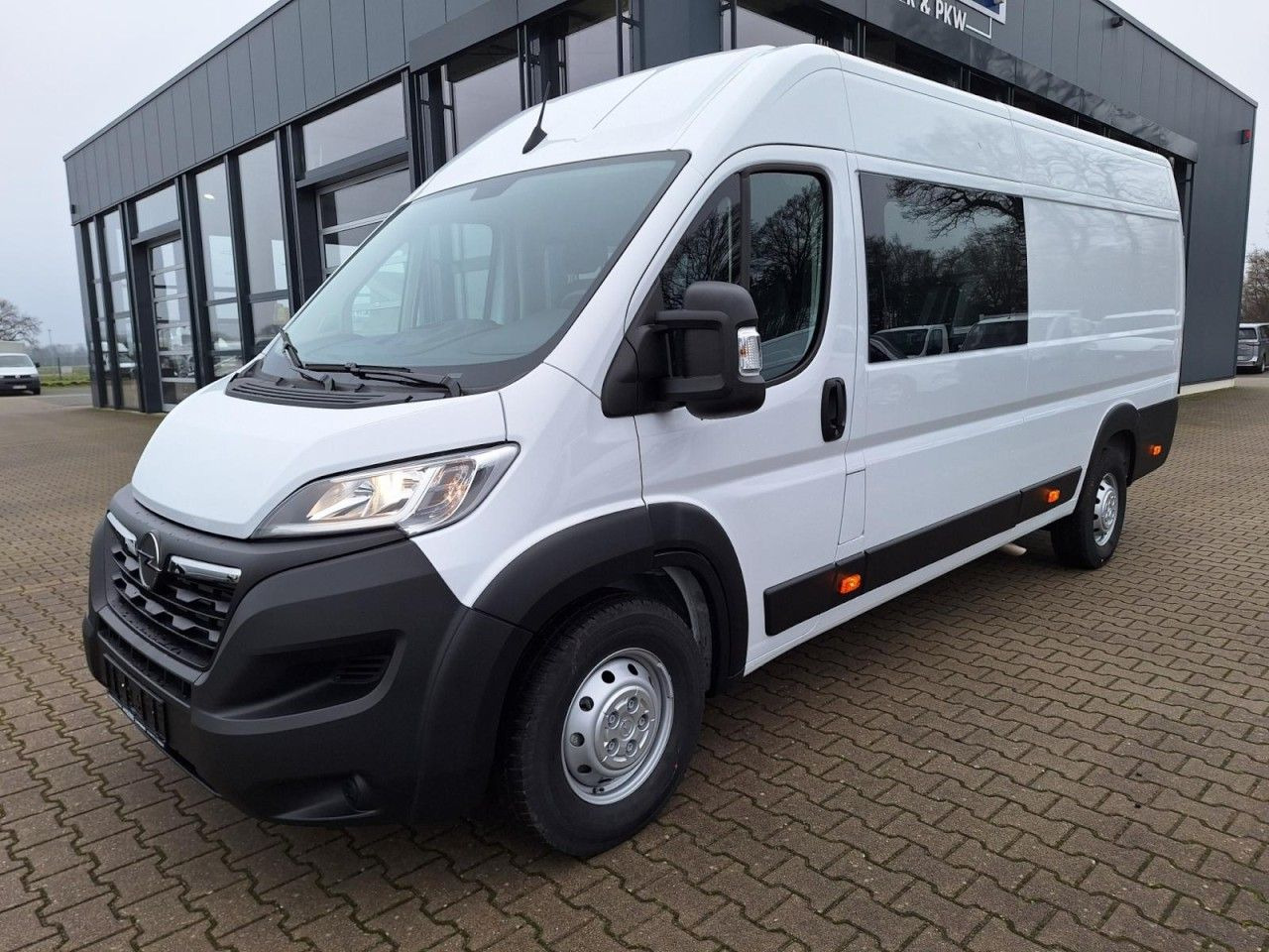 Opel Movano 35 Kasten L4 Doka 6-Sitze verstärkt PDC T - Furgon, Dostavno vozilo s dvostrukom kabinom: slika Opel Movano 35 Kasten L4 Doka 6-Sitze verstärkt PDC T - Furgon, Dostavno vozilo s dvostrukom kabinom Opel Movano 35 Kasten L4 Doka 6-Sitze verstärkt PDC T - Furgon, Dostavno vozilo s dvostrukom kabinom: slika Opel Movano 35 Kasten L4 Doka 6-Sitze verstärkt PDC T - Furgon, Dostavno vozilo s dvostrukom kabinom