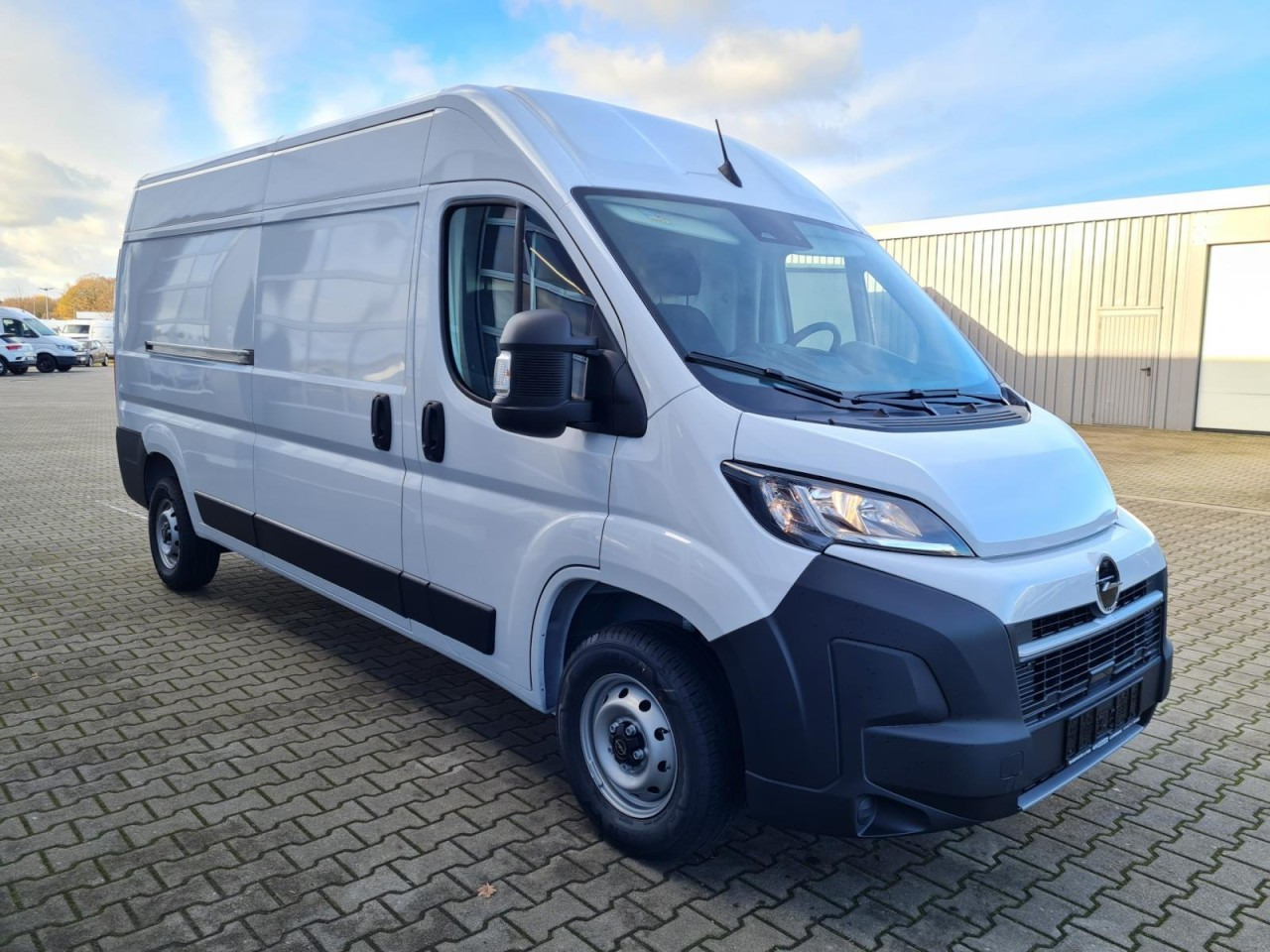 Opel Movano Kasten 2.2 HDI 180 L3H2 Klima NAVI TEMPOMAT - Furgon: slika Opel Movano Kasten 2.2 HDI 180 L3H2 Klima NAVI TEMPOMAT - Furgon Opel Movano Kasten 2.2 HDI 180 L3H2 Klima NAVI TEMPOMAT - Furgon: slika Opel Movano Kasten 2.2 HDI 180 L3H2 Klima NAVI TEMPOMAT - Furgon