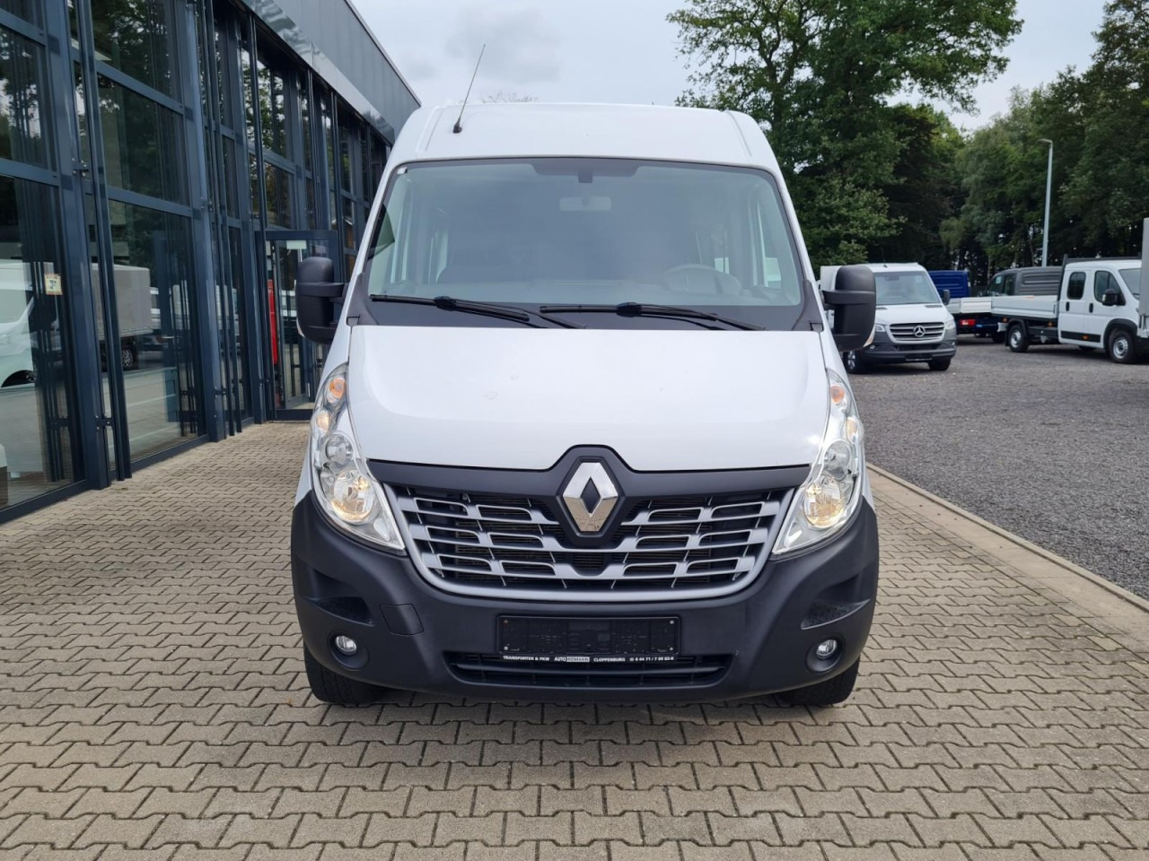 Renault Master 35 Kasten LR Doka 6-Sitze 4x4 Allrad AHK KLIMA PDC - Furgon, Dostavno vozilo s dvostrukom kabinom: slika Renault Master 35 Kasten LR Doka 6-Sitze 4x4 Allrad AHK KLIMA PDC - Furgon, Dostavno vozilo s dvostrukom kabinom Renault Master 35 Kasten LR Doka 6-Sitze 4x4 Allrad AHK KLIMA PDC - Furgon, Dostavno vozilo s dvostrukom kabinom: slika Renault Master 35 Kasten LR Doka 6-Sitze 4x4 Allrad AHK KLIMA PDC - Furgon, Dostavno vozilo s dvostrukom kabinom