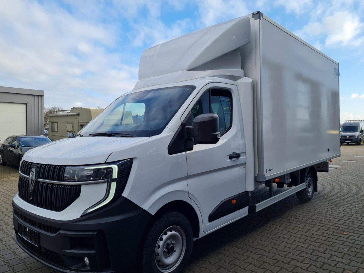 Renault Master 35 Möbel Koffer KLIMA Automatik 10 Pal. - Dostavno vozilo sa zatvorenim sandukom: slika Renault Master 35 Möbel Koffer KLIMA Automatik 10 Pal. - Dostavno vozilo sa zatvorenim sandukom Renault Master 35 Möbel Koffer KLIMA Automatik 10 Pal. - Dostavno vozilo sa zatvorenim sandukom: slika Renault Master 35 Möbel Koffer KLIMA Automatik 10 Pal. - Dostavno vozilo sa zatvorenim sandukom