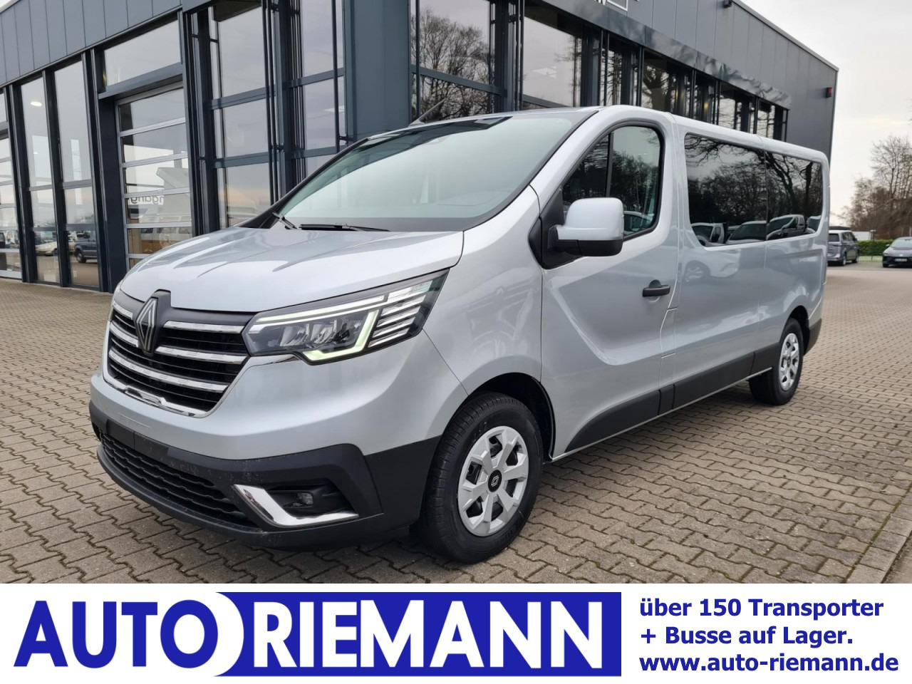 Renault Trafic Kombi 9-Sitze L2 Grand Equilibre KLIMA TEMPOMAT - Dostavno vozilo s dvostrukom kabinom: slika Renault Trafic Kombi 9-Sitze L2 Grand Equilibre KLIMA TEMPOMAT - Dostavno vozilo s dvostrukom kabinom Renault Trafic Kombi 9-Sitze L2 Grand Equilibre KLIMA TEMPOMAT - Dostavno vozilo s dvostrukom kabinom: slika Renault Trafic Kombi 9-Sitze L2 Grand Equilibre KLIMA TEMPOMAT - Dostavno vozilo s dvostrukom kabinom