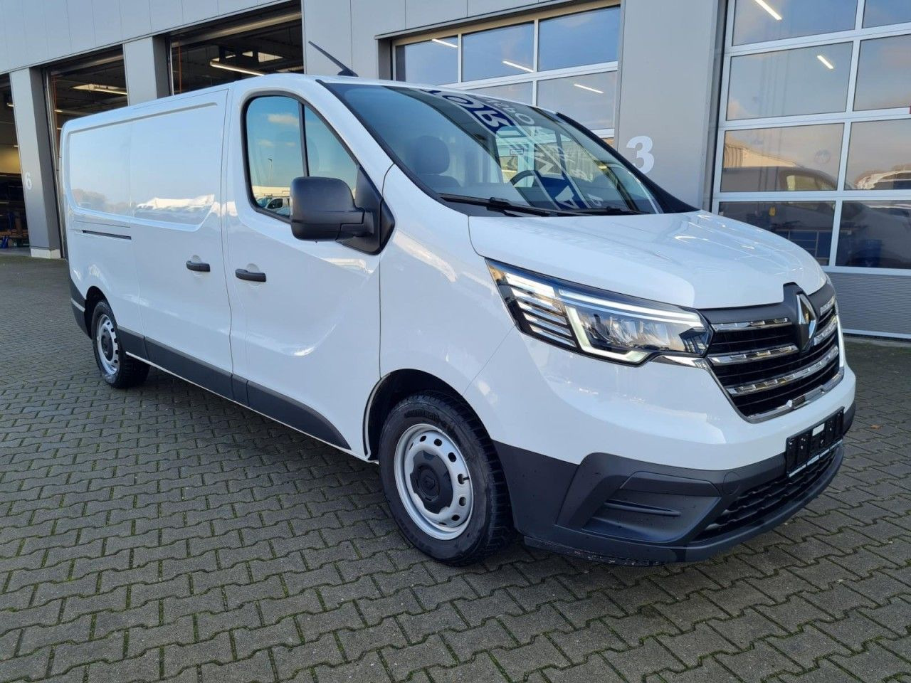 Renault Trafic Kühlkasten L2 Frischdienst 3.07 to TEMPOM - Dostavno vozilo hladnjača: slika Renault Trafic Kühlkasten L2 Frischdienst 3.07 to TEMPOM - Dostavno vozilo hladnjača Renault Trafic Kühlkasten L2 Frischdienst 3.07 to TEMPOM - Dostavno vozilo hladnjača: slika Renault Trafic Kühlkasten L2 Frischdienst 3.07 to TEMPOM - Dostavno vozilo hladnjača