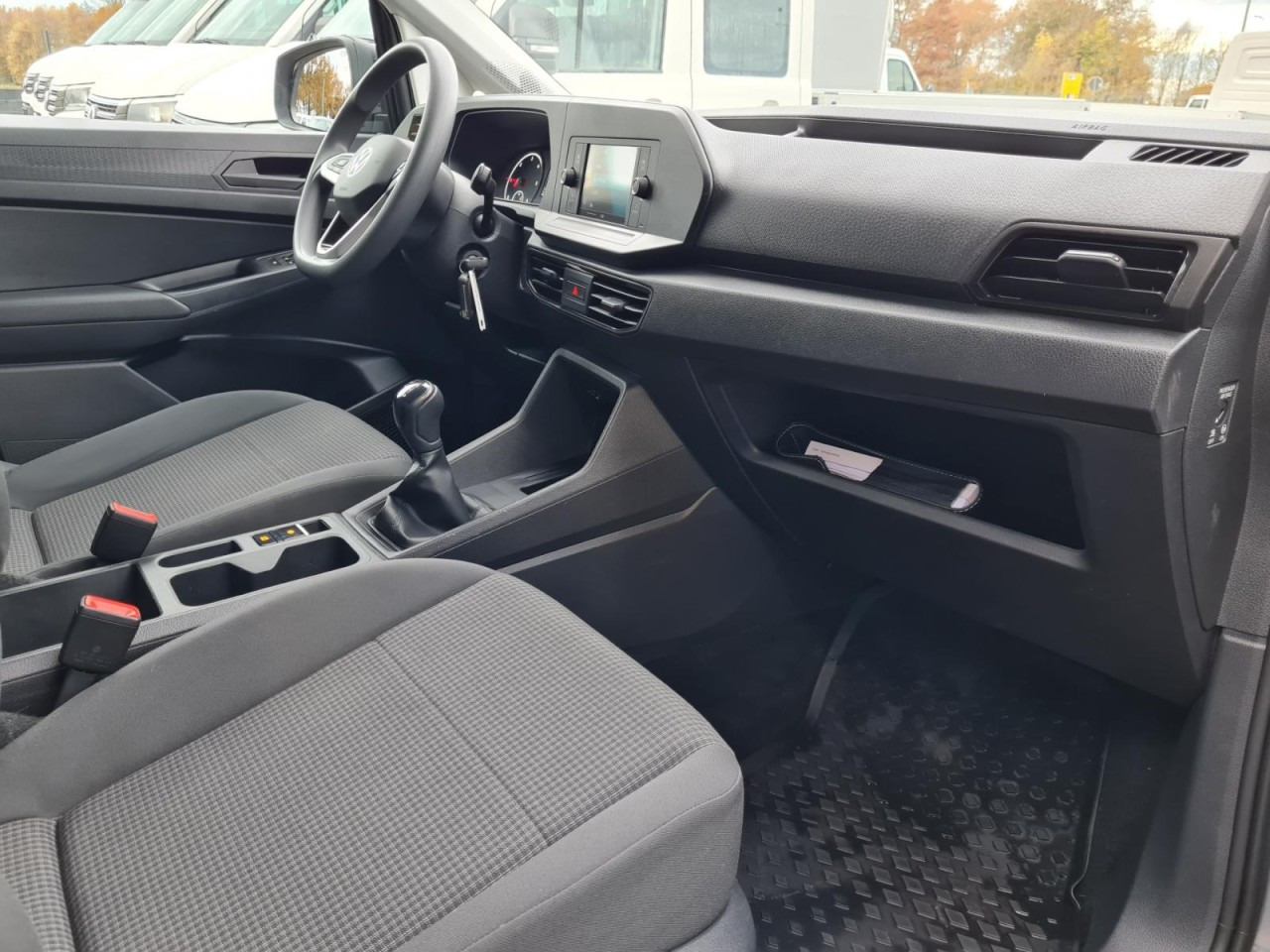 Dostavno vozilo hladnjača Volkswagen Caddy Kühlkasten Cargo 2.0 TDI KLIMA: slika Dostavno vozilo hladnjača Volkswagen Caddy Kühlkasten Cargo 2.0 TDI KLIMA