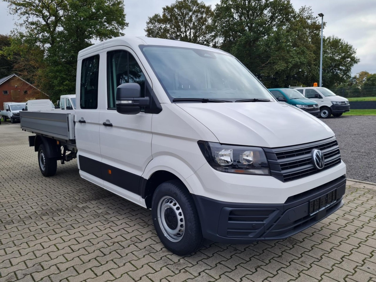 Volkswagen Crafter 35 Doka TDI Pritsche lang L4 KLIMA TEMPOMAT - Dostavno vozilo s ravnom platformom, Dostavno vozilo s dvostrukom kabinom: slika Volkswagen Crafter 35 Doka TDI Pritsche lang L4 KLIMA TEMPOMAT - Dostavno vozilo s ravnom platformom, Dostavno vozilo s dvostrukom kabinom Volkswagen Crafter 35 Doka TDI Pritsche lang L4 KLIMA TEMPOMAT - Dostavno vozilo s ravnom platformom, Dostavno vozilo s dvostrukom kabinom: slika Volkswagen Crafter 35 Doka TDI Pritsche lang L4 KLIMA TEMPOMAT - Dostavno vozilo s ravnom platformom, Dostavno vozilo s dvostrukom kabinom