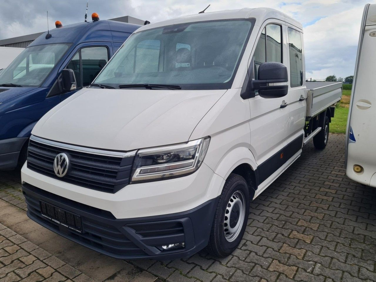Volkswagen Crafter 35 Doka TDI lang LED KLIMA - Dostavno vozilo s ravnom platformom, Dostavno vozilo s dvostrukom kabinom: slika Volkswagen Crafter 35 Doka TDI lang LED KLIMA - Dostavno vozilo s ravnom platformom, Dostavno vozilo s dvostrukom kabinom Volkswagen Crafter 35 Doka TDI lang LED KLIMA - Dostavno vozilo s ravnom platformom, Dostavno vozilo s dvostrukom kabinom: slika Volkswagen Crafter 35 Doka TDI lang LED KLIMA - Dostavno vozilo s ravnom platformom, Dostavno vozilo s dvostrukom kabinom