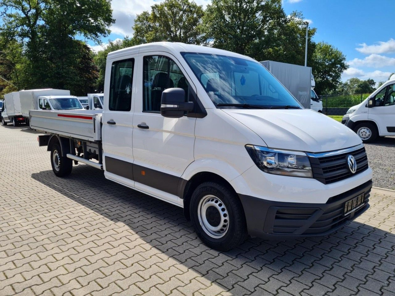 Volkswagen Crafter 35 Doka lang RWD AHK - 3.5to KLIMA TEMPO - Dostavno vozilo s ravnom platformom, Dostavno vozilo s dvostrukom kabinom: slika Volkswagen Crafter 35 Doka lang RWD AHK - 3.5to KLIMA TEMPO - Dostavno vozilo s ravnom platformom, Dostavno vozilo s dvostrukom kabinom Volkswagen Crafter 35 Doka lang RWD AHK - 3.5to KLIMA TEMPO - Dostavno vozilo s ravnom platformom, Dostavno vozilo s dvostrukom kabinom: slika Volkswagen Crafter 35 Doka lang RWD AHK - 3.5to KLIMA TEMPO - Dostavno vozilo s ravnom platformom, Dostavno vozilo s dvostrukom kabinom