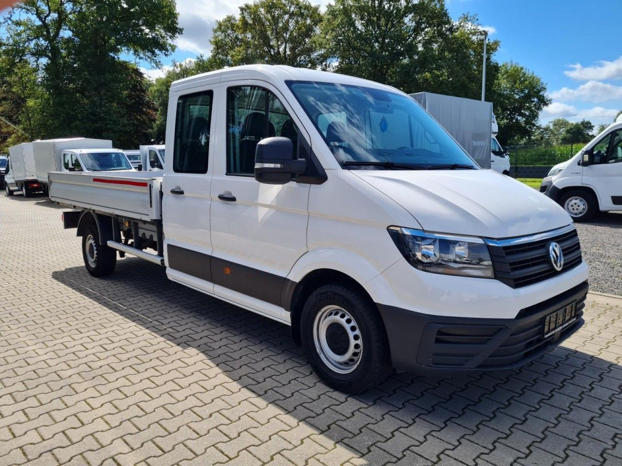 Volkswagen Crafter 35 Doka lang RWD AHK - 3.5to KLIMA TEMPO - Dostavno vozilo s ravnom platformom, Dostavno vozilo s dvostrukom kabinom: slika Volkswagen Crafter 35 Doka lang RWD AHK - 3.5to KLIMA TEMPO - Dostavno vozilo s ravnom platformom, Dostavno vozilo s dvostrukom kabinom Volkswagen Crafter 35 Doka lang RWD AHK - 3.5to KLIMA TEMPO - Dostavno vozilo s ravnom platformom, Dostavno vozilo s dvostrukom kabinom: slika Volkswagen Crafter 35 Doka lang RWD AHK - 3.5to KLIMA TEMPO - Dostavno vozilo s ravnom platformom, Dostavno vozilo s dvostrukom kabinom
