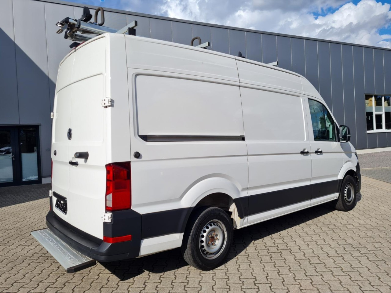 Volkswagen Crafter 35 Kasten L3H2 KAMERA KLIMA NAVI REGALE - Furgon: slika Volkswagen Crafter 35 Kasten L3H2 KAMERA KLIMA NAVI REGALE - Furgon Volkswagen Crafter 35 Kasten L3H2 KAMERA KLIMA NAVI REGALE - Furgon: slika Volkswagen Crafter 35 Kasten L3H2 KAMERA KLIMA NAVI REGALE - Furgon