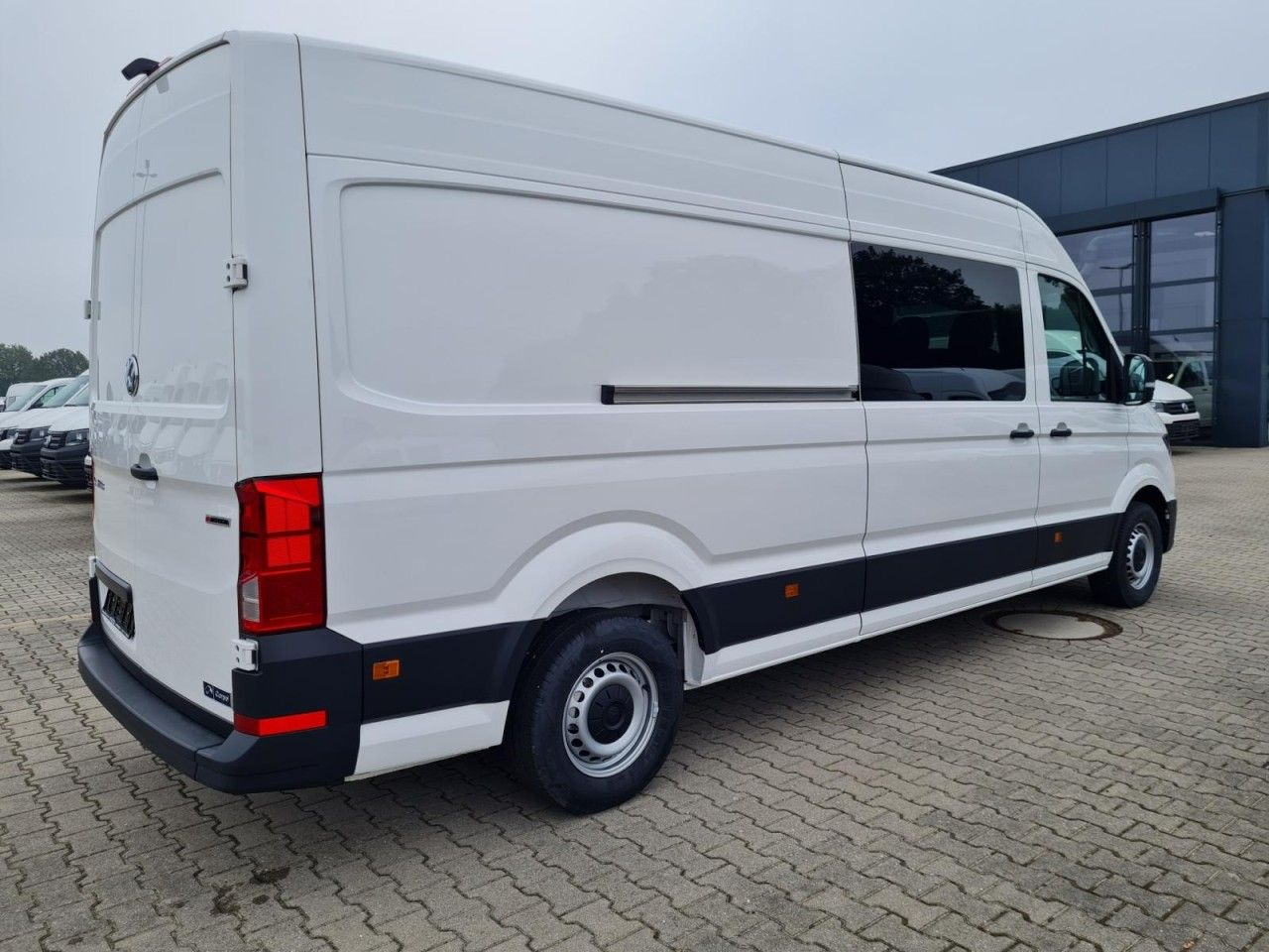 Volkswagen Crafter 35 Kasten Plus 4MOTION Doka Mixto L4H3 - Furgon, Dostavno vozilo s dvostrukom kabinom: slika Volkswagen Crafter 35 Kasten Plus 4MOTION Doka Mixto L4H3 - Furgon, Dostavno vozilo s dvostrukom kabinom Volkswagen Crafter 35 Kasten Plus 4MOTION Doka Mixto L4H3 - Furgon, Dostavno vozilo s dvostrukom kabinom: slika Volkswagen Crafter 35 Kasten Plus 4MOTION Doka Mixto L4H3 - Furgon, Dostavno vozilo s dvostrukom kabinom