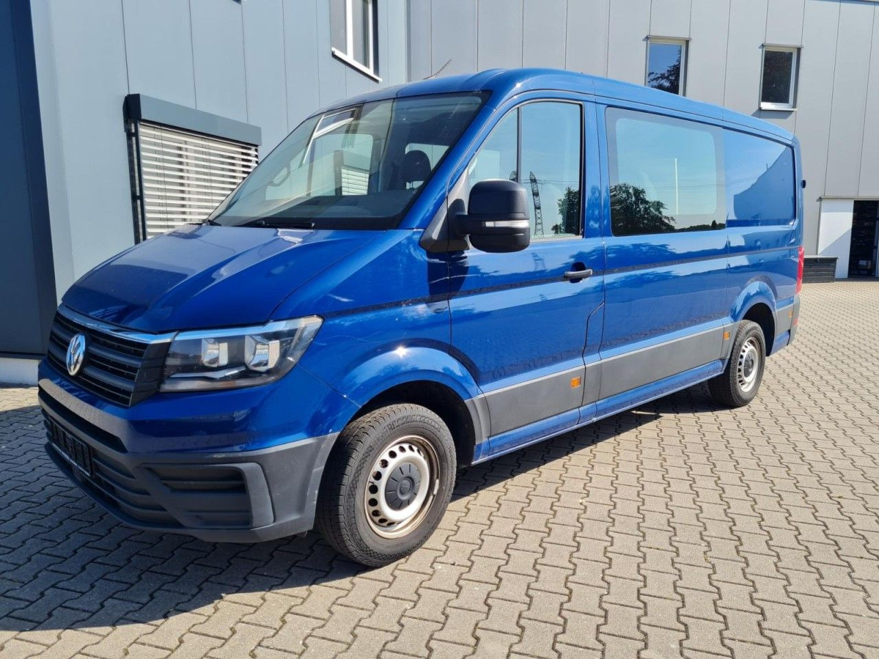 Volkswagen Crafter 35 Kasten Plus Doka mixto NAVI AHK 6 Sit - Furgon, Dostavno vozilo s dvostrukom kabinom: slika Volkswagen Crafter 35 Kasten Plus Doka mixto NAVI AHK 6 Sit - Furgon, Dostavno vozilo s dvostrukom kabinom Volkswagen Crafter 35 Kasten Plus Doka mixto NAVI AHK 6 Sit - Furgon, Dostavno vozilo s dvostrukom kabinom: slika Volkswagen Crafter 35 Kasten Plus Doka mixto NAVI AHK 6 Sit - Furgon, Dostavno vozilo s dvostrukom kabinom