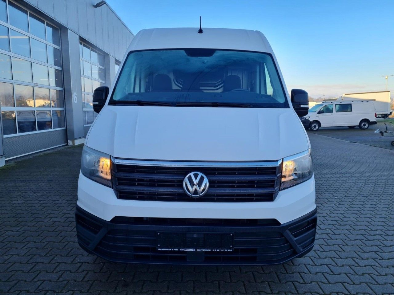 Volkswagen Crafter 35 Kasten lang L4H2 KAMERA NAVI_APP HOLZ - Furgon: slika Volkswagen Crafter 35 Kasten lang L4H2 KAMERA NAVI_APP HOLZ - Furgon Volkswagen Crafter 35 Kasten lang L4H2 KAMERA NAVI_APP HOLZ - Furgon: slika Volkswagen Crafter 35 Kasten lang L4H2 KAMERA NAVI_APP HOLZ - Furgon